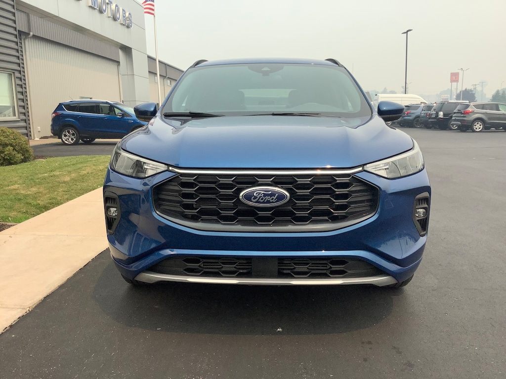 Used 2023 Ford Escape ST-Line Select SUV