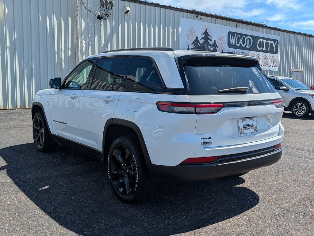 2023 Jeep Grand Cherokee Altitude - Photo 8