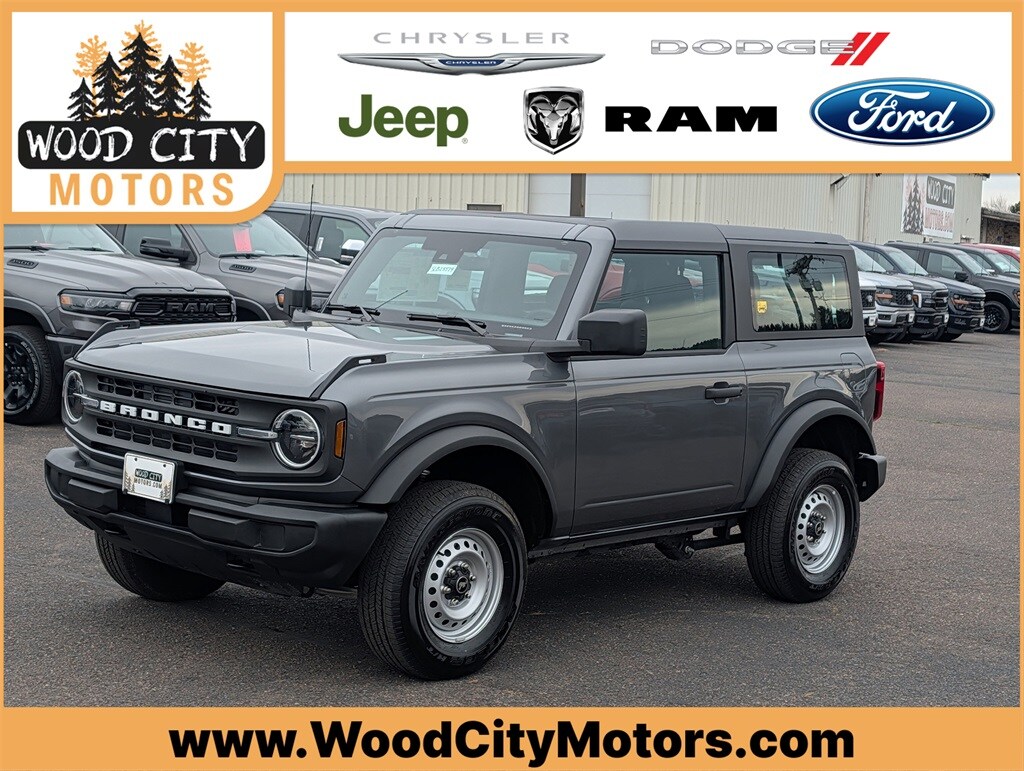 New 2025 Ford Bronco Base SUV