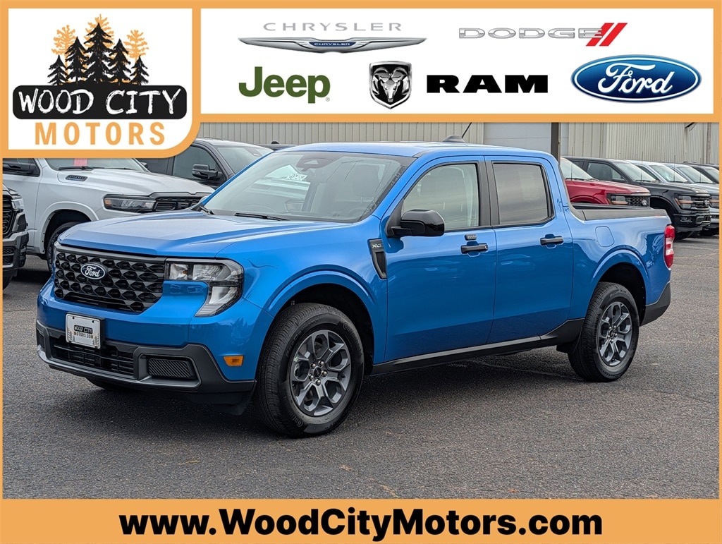 New 2025 Ford Maverick XLT Truck