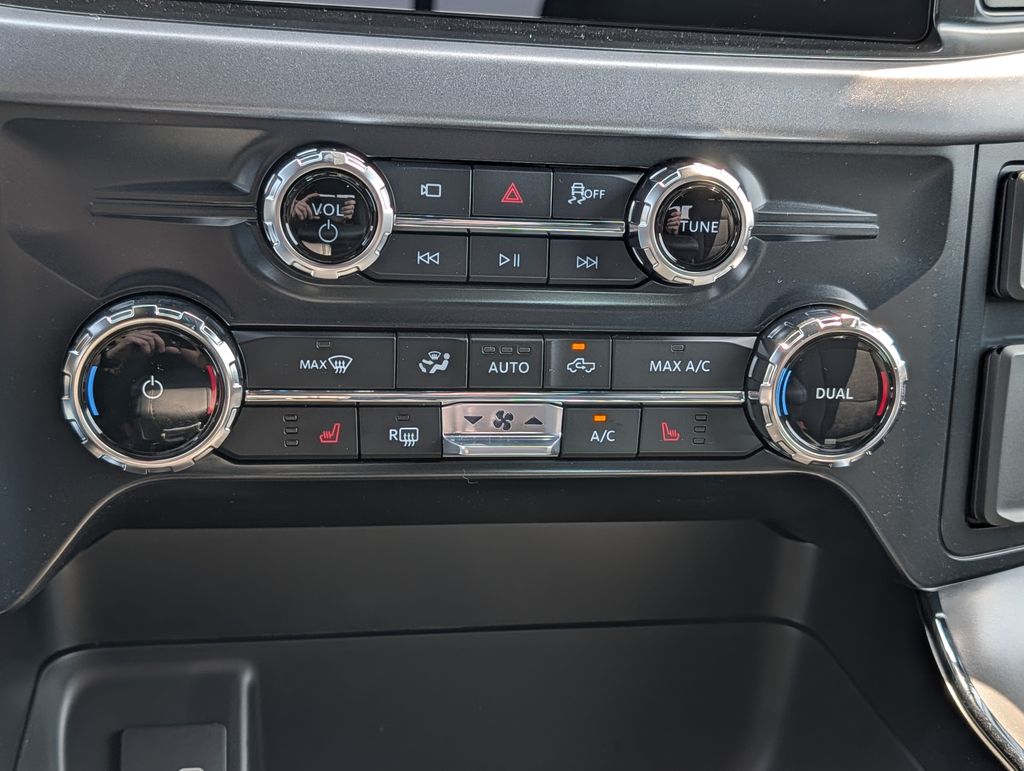2026 Ford F-150 XLT - Photo 15