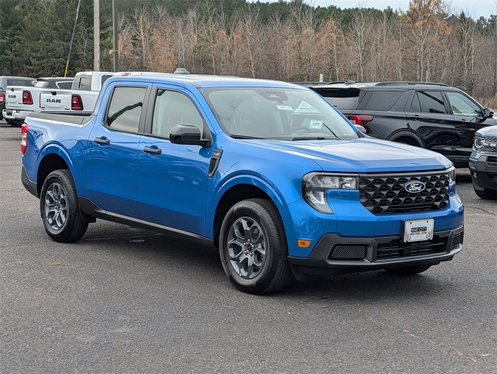 New 2025 Ford Maverick XLT Truck