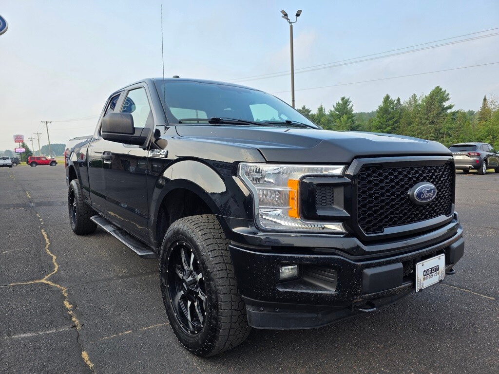 2018 Ford F-150 XL photo 2