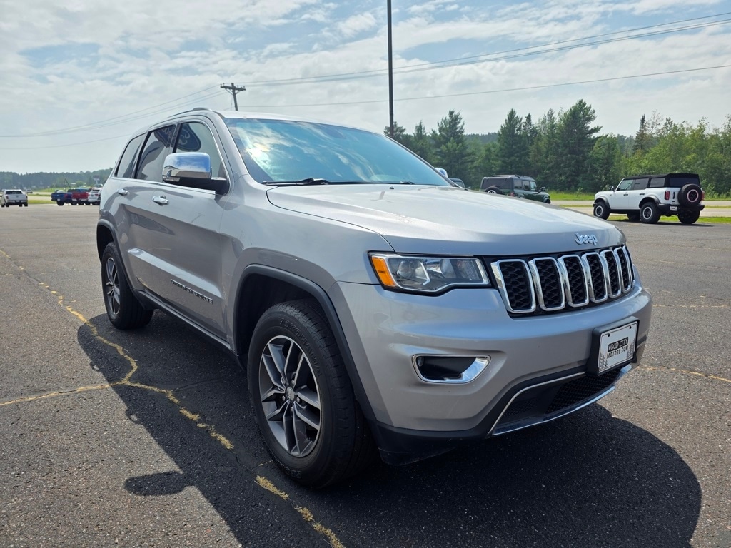 Used 2017 Jeep Grand Cherokee Limited with VIN 1C4RJFBG6HC702030 for sale in Cloquet, Minnesota