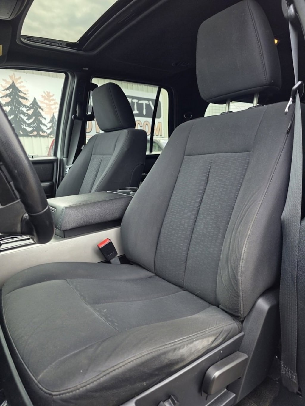 Used 2017 Ford Expedition EL XLT SUV