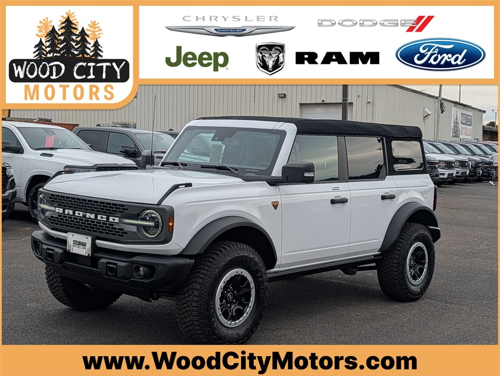 Used 2023 Ford Bronco Badlands SUV
