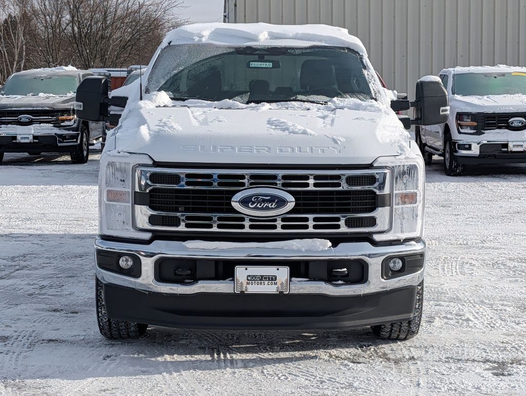 Used 2024 Ford F-250SD XLT Truck