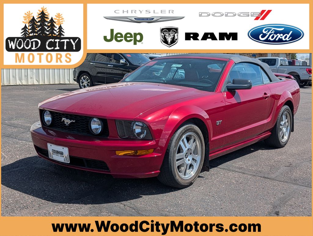 2006 Ford Mustang GT Premium's photo