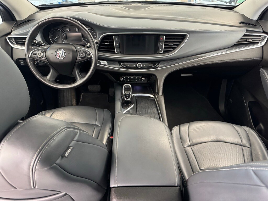 2021 Buick Enclave Premium photo 2