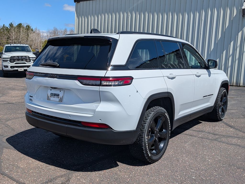 2023 Jeep Grand Cherokee Altitude - Photo 6