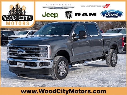 2026 Ford Super Duty F-350 Lariat TRUCK