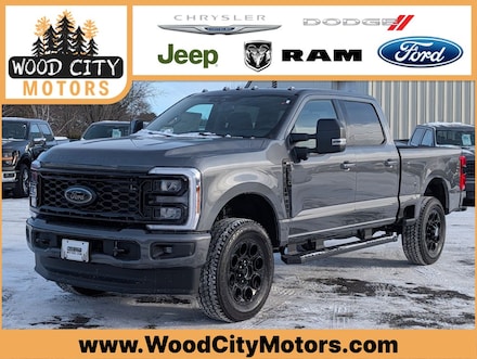 2026 Ford Super Duty F-350 XLT TRUCK