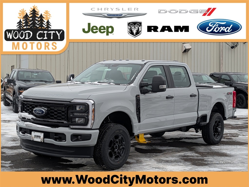 2026 Ford F-350 Super Duty XL's photo