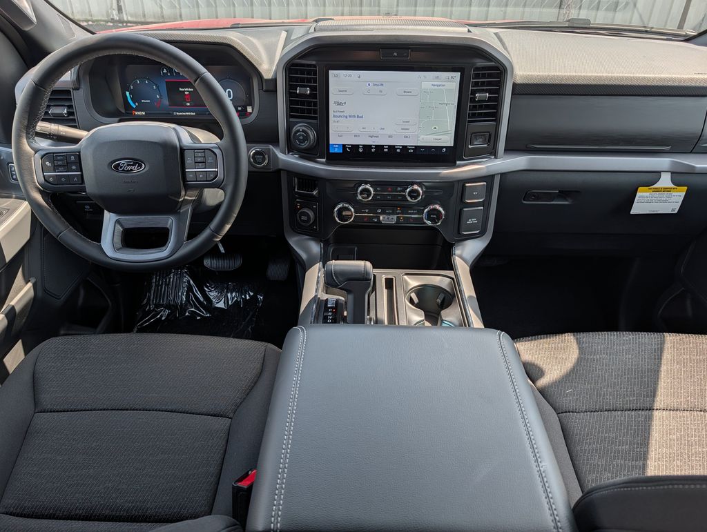 2026 Ford F-150 XLT - Photo 11