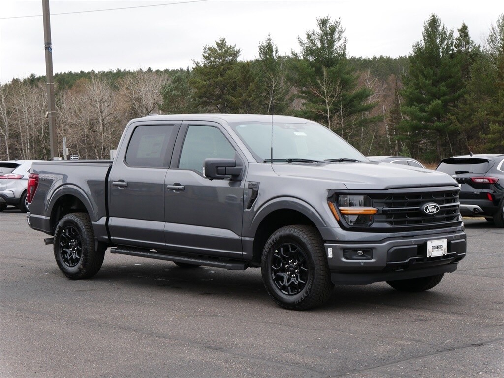 2025 Ford F-150 XLT photo 4