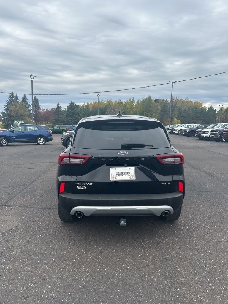 2023 Ford Escape Active photo 3