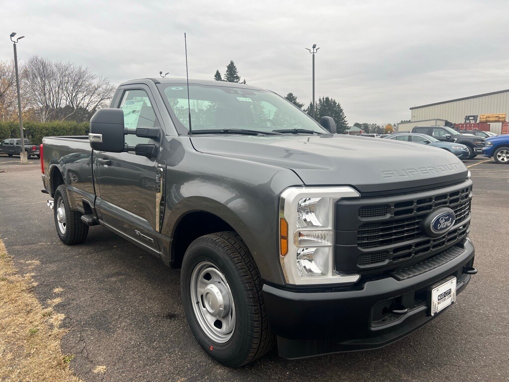 2024 Ford F-350 XL photo 2