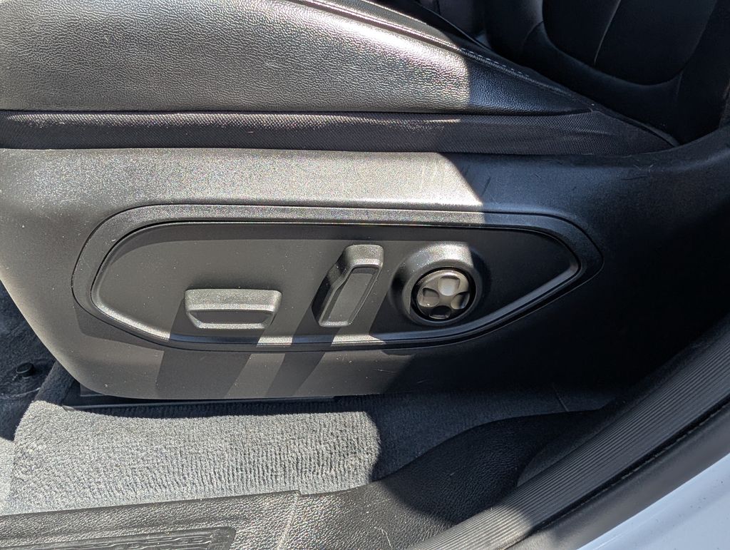 2023 Jeep Grand Cherokee Limited - Photo 13