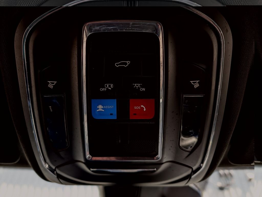 2023 Jeep Grand Cherokee Altitude - Photo 28