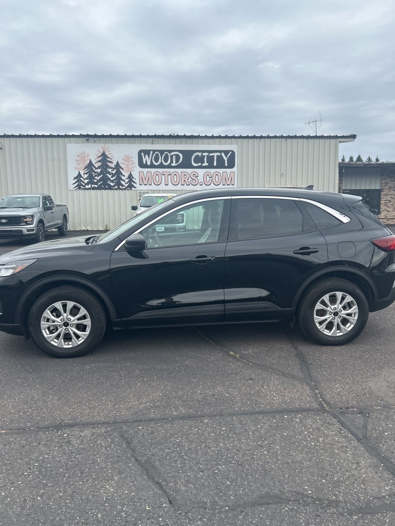 Used 2023 Ford Escape Active with VIN 1FMCU9GNXPUA57893 for sale in Cloquet, Minnesota