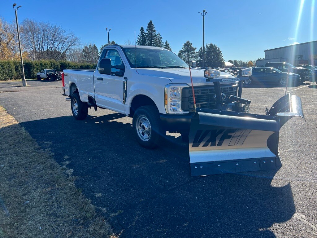 2024 Ford F-350 XL photo 2