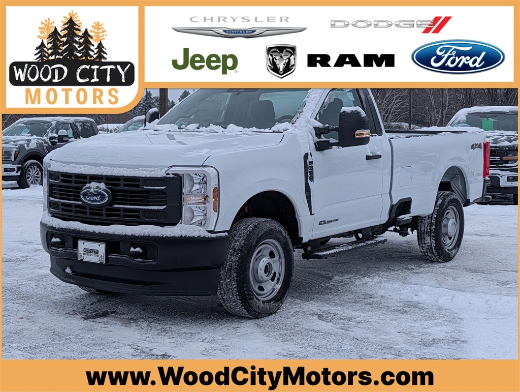 2026 Ford F-350 Super Duty XL's photo