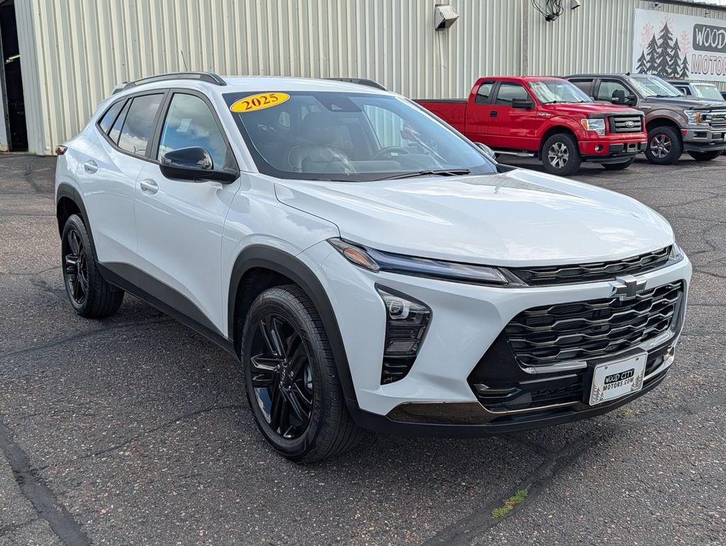 Certified 2025 Chevrolet Trax Activ SUV