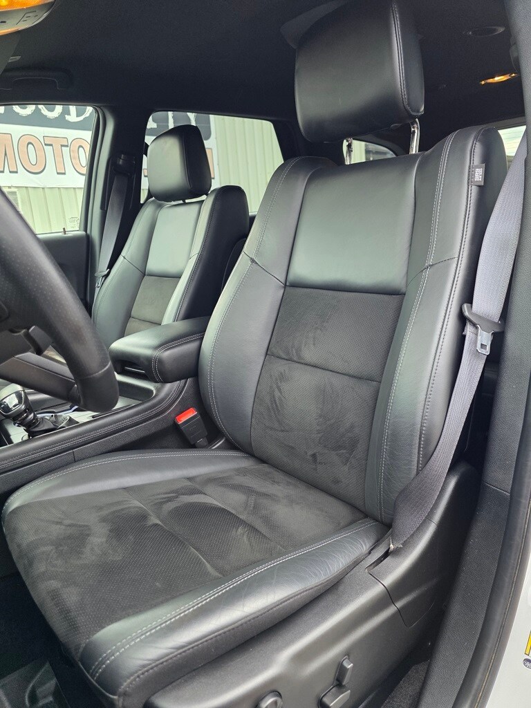 2022 Dodge Durango GT Plus photo 2
