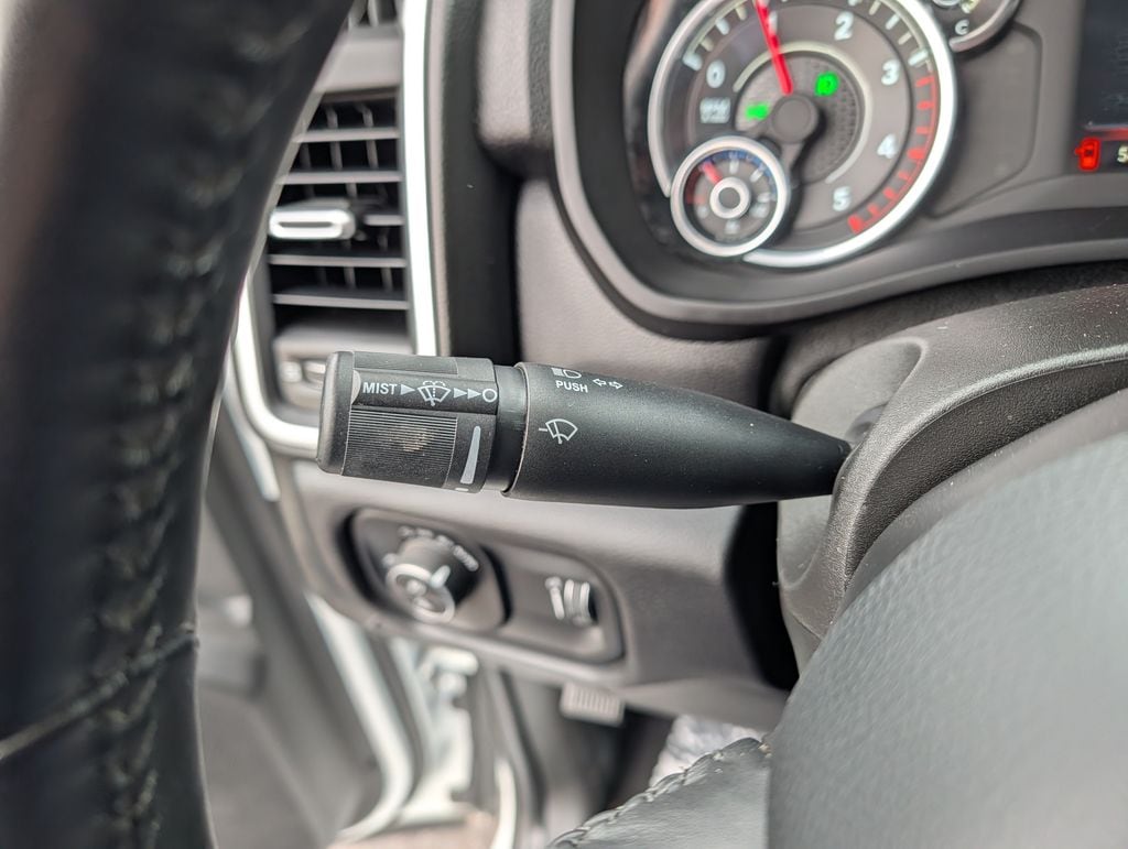 2024 RAM Ram 3500 Pickup Big Horn - Photo 25
