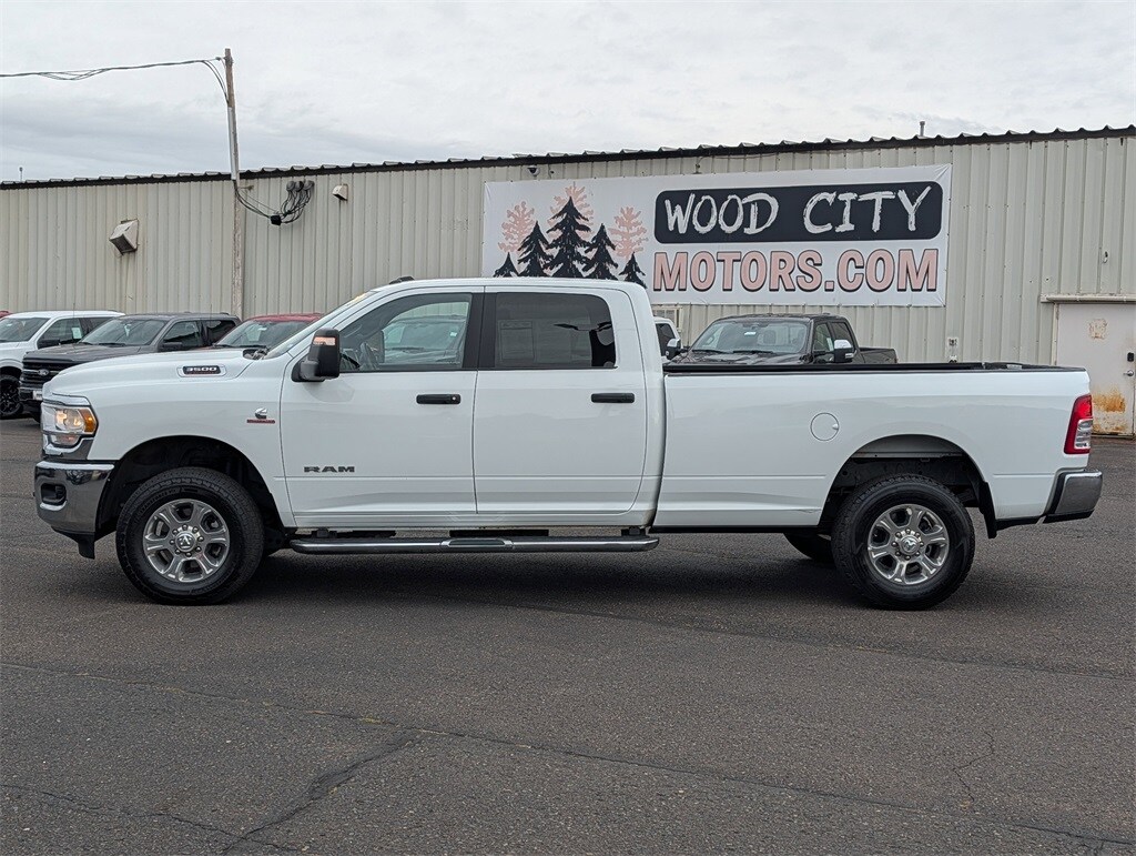 2024 Ram 3500 Big Horn photo 2