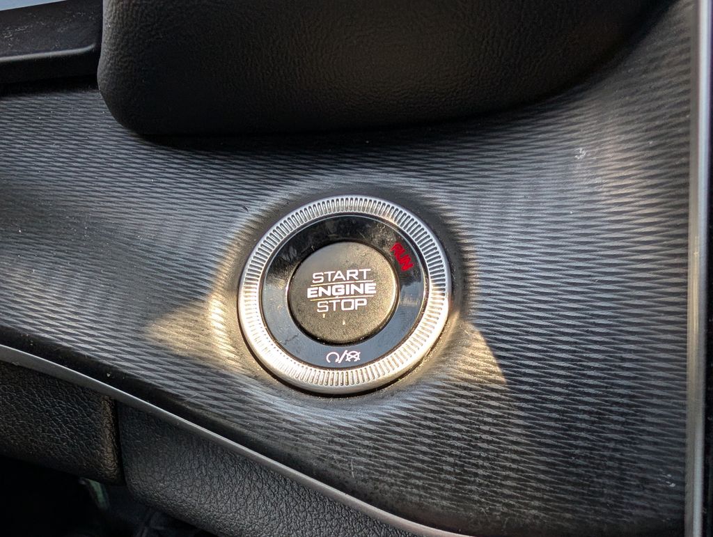 2023 Jeep Grand Cherokee Altitude - Photo 24
