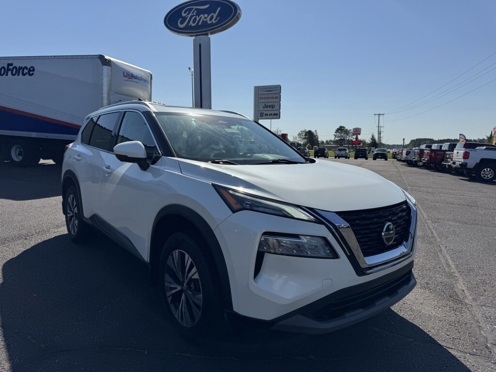 Used 2021 Nissan Rogue SV SUV