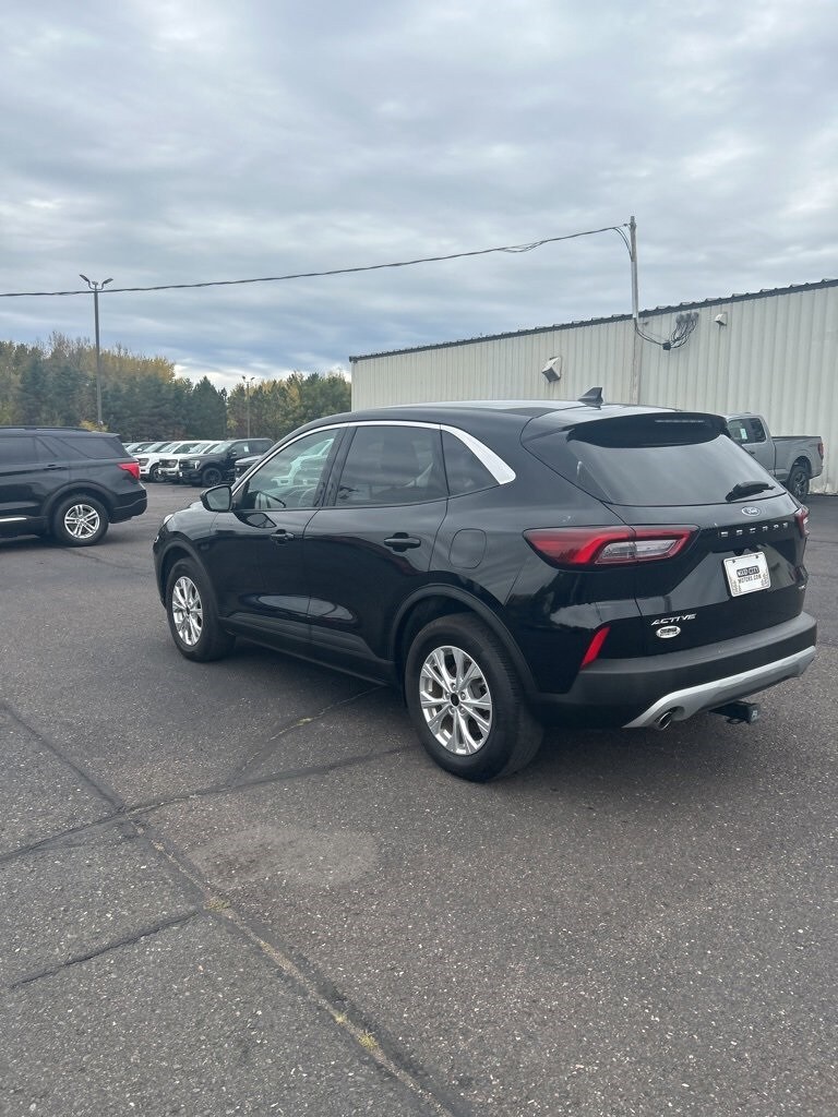 2023 Ford Escape Active photo 2