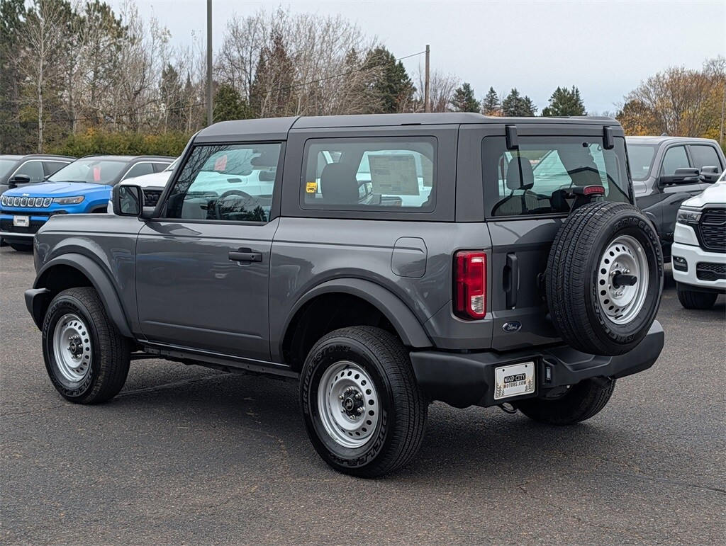 New 2025 Ford Bronco Base SUV