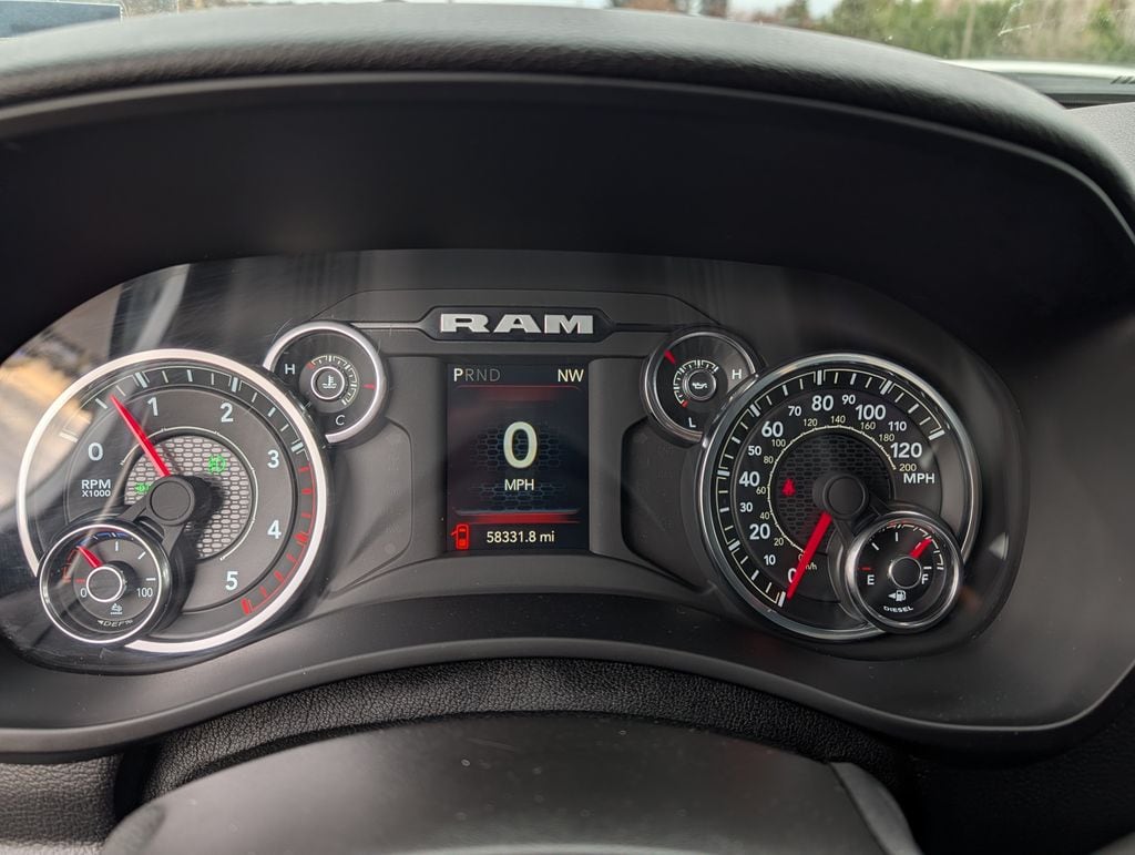 2024 RAM Ram 3500 Pickup Big Horn - Photo 28