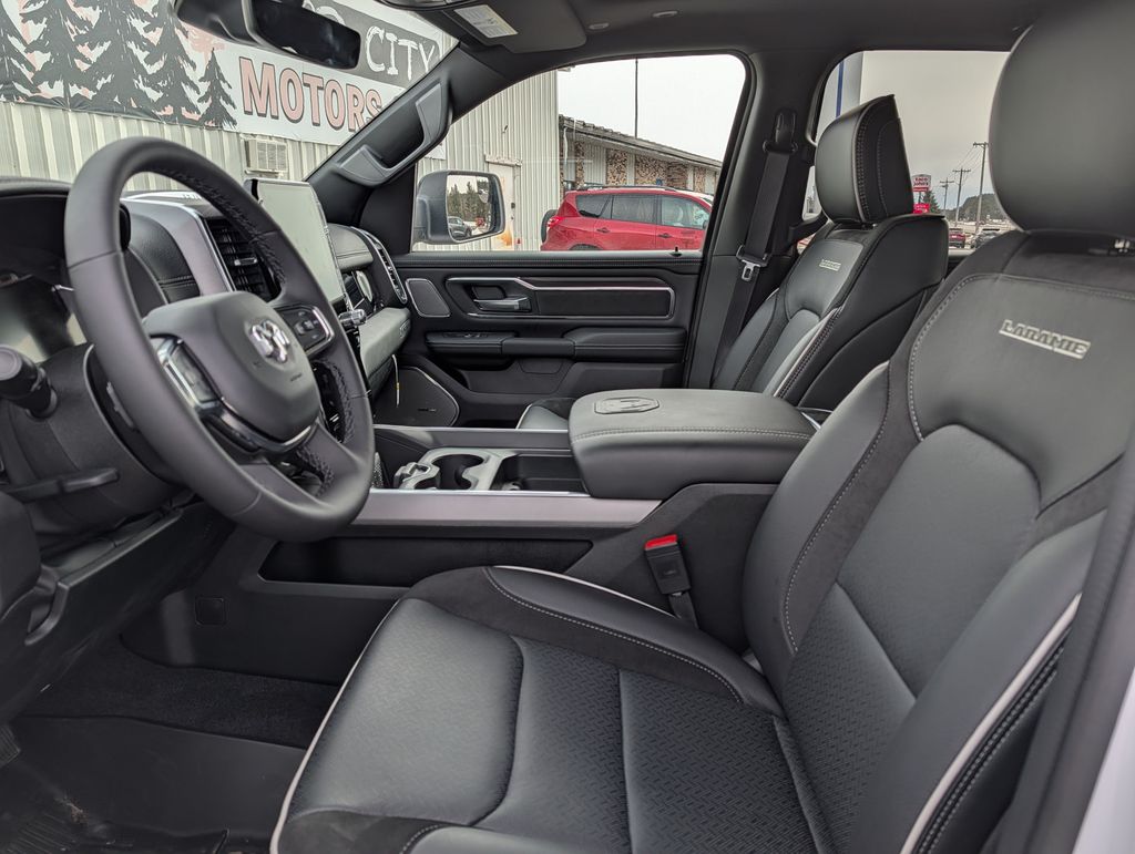 2026 RAM 1500 Laramie - Photo 7