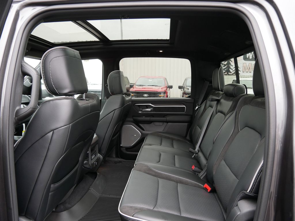 2026 RAM 1500 Laramie - Photo 7