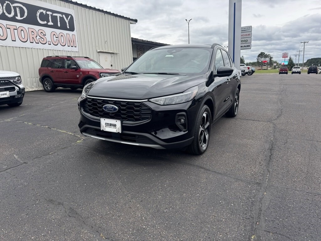 Used 2025 Ford Escape Hybrid ST-Line Select SUV