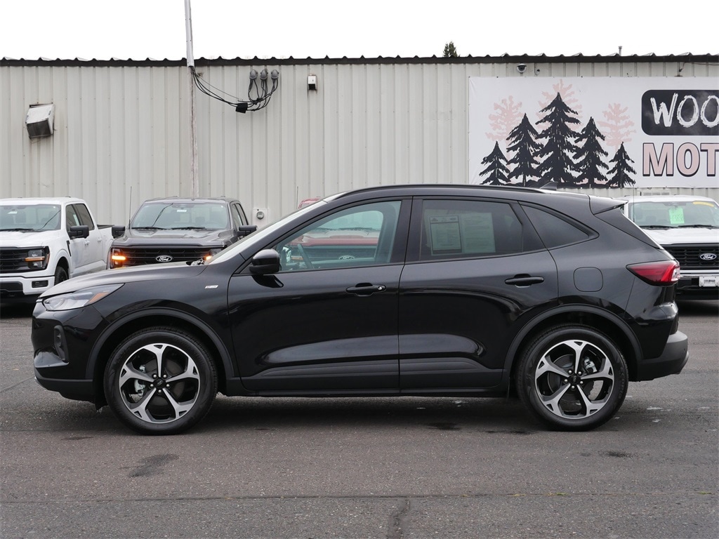 Used 2025 Ford Escape ST-Line Select with VIN 1FMCU9NZ8SUA05029 for sale in Cloquet, Minnesota