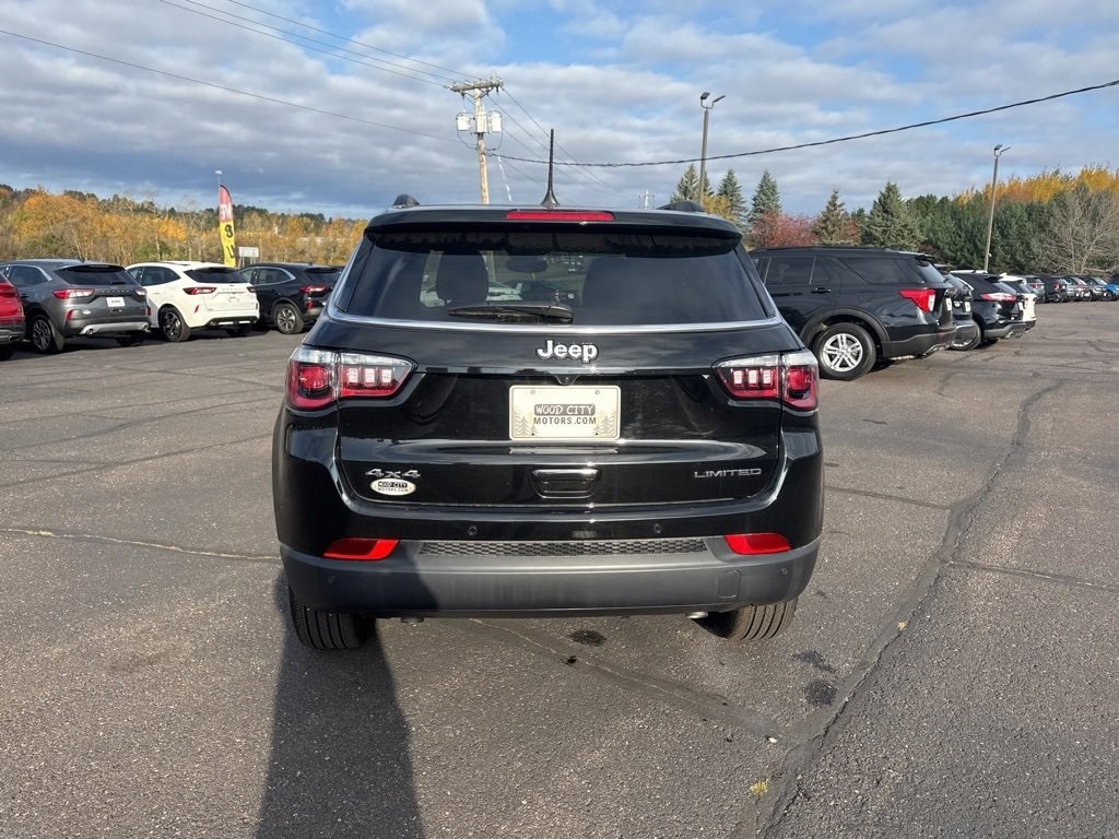 New 2025 Jeep Compass LIMITED 4X4 Sport Utility