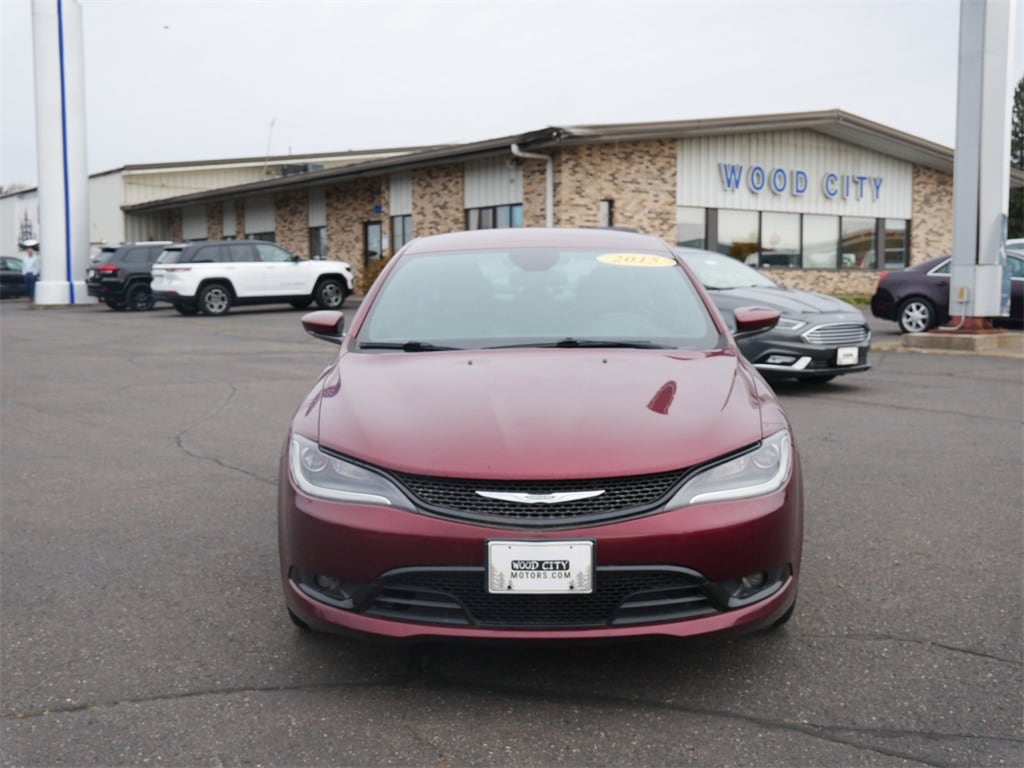 Used 2015 Chrysler 200 S with VIN 1C3CCCDG5FN678465 for sale in Cloquet, Minnesota