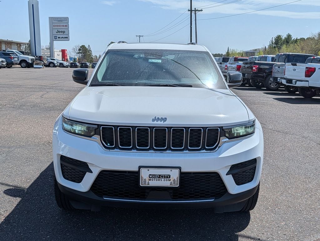 Used 2023 Jeep Grand Cherokee Laredo with VIN 1C4RJHAG1PC619164 for sale in Cloquet, Minnesota
