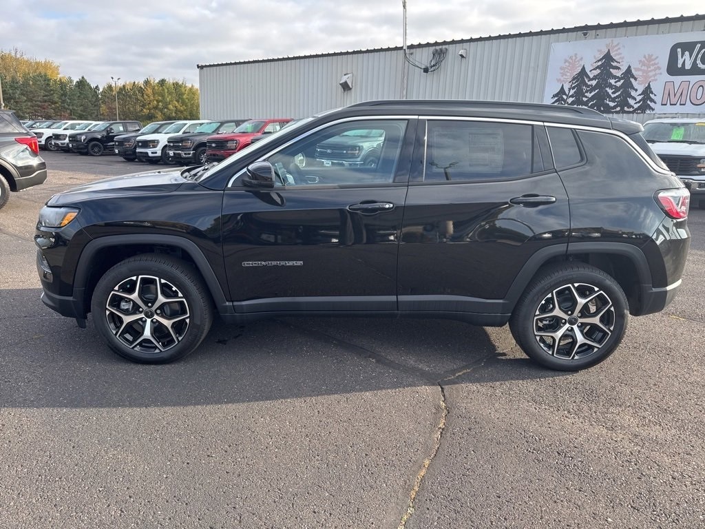 New 2025 Jeep Compass LIMITED 4X4 Sport Utility