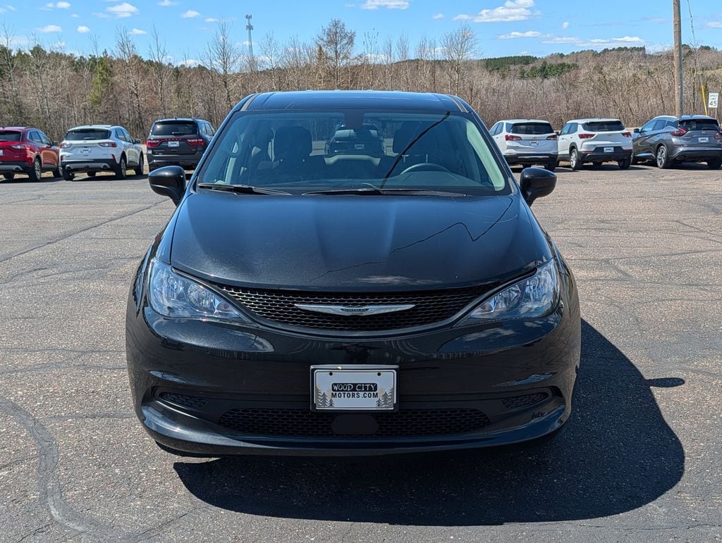 Used 2022 Chrysler Voyager LX with VIN 2C4RC1CG9NR226435 for sale in Cloquet, Minnesota