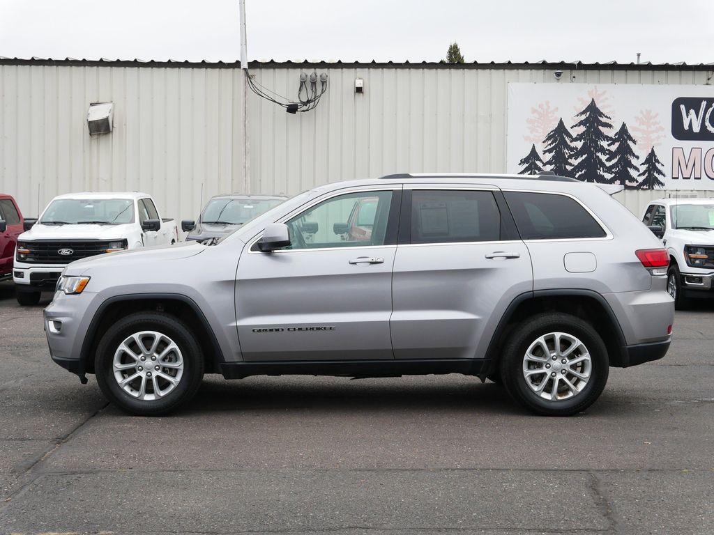 Used 2021 Jeep Grand Cherokee Laredo with VIN 1C4RJFAG6MC547796 for sale in Cloquet, Minnesota