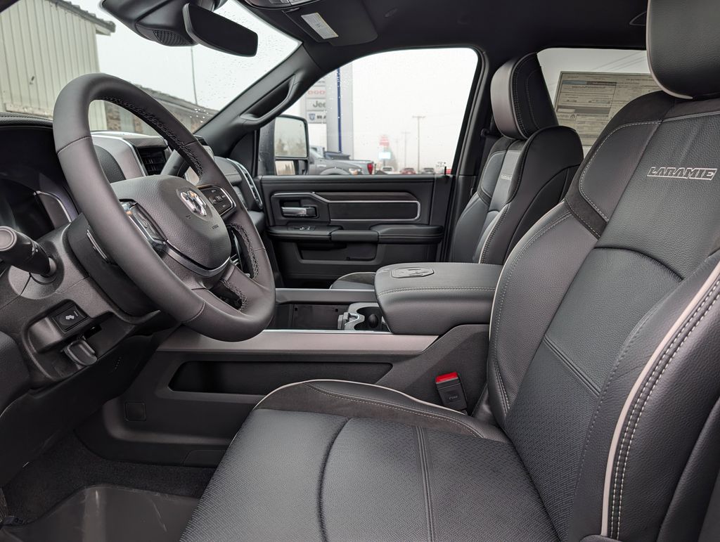 2026 RAM 2500 Laramie - Photo 7