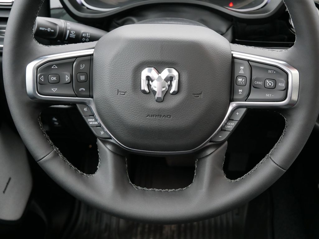 2026 RAM 1500 Laramie - Photo 10