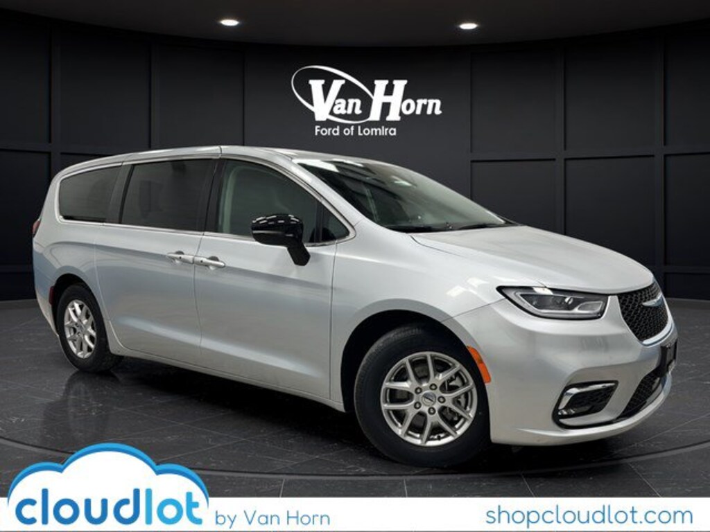 Used 2024 Chrysler Pacifica Touring L Van Passenger Van