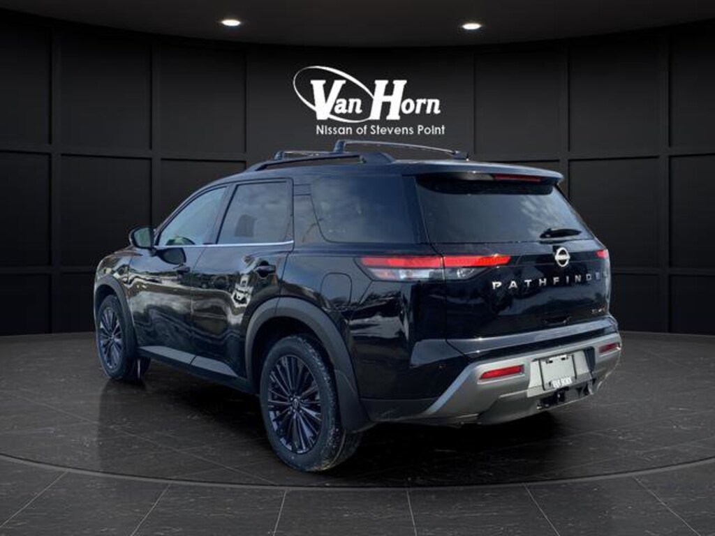 New 2026 Nissan Pathfinder SL SUV