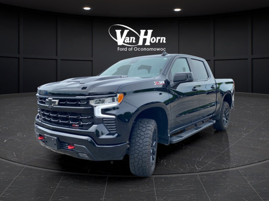Used 2024 Chevrolet Silverado 1500 LT Trail Boss Truck Crew Cab